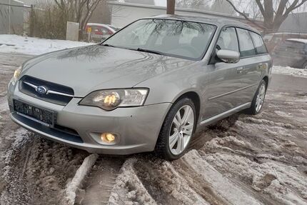 Subaru Legacy 174.000 km 3.500 &euro; Bargteheide bei Hamburg 22941