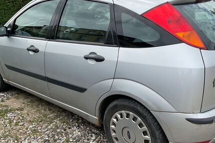 Ford Focus 135.000 km 600 &euro; Klütz 23948