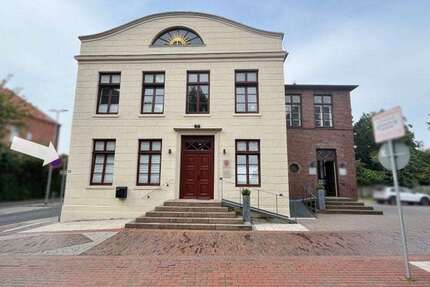 Büro in Norden 1.590 € 139 m²