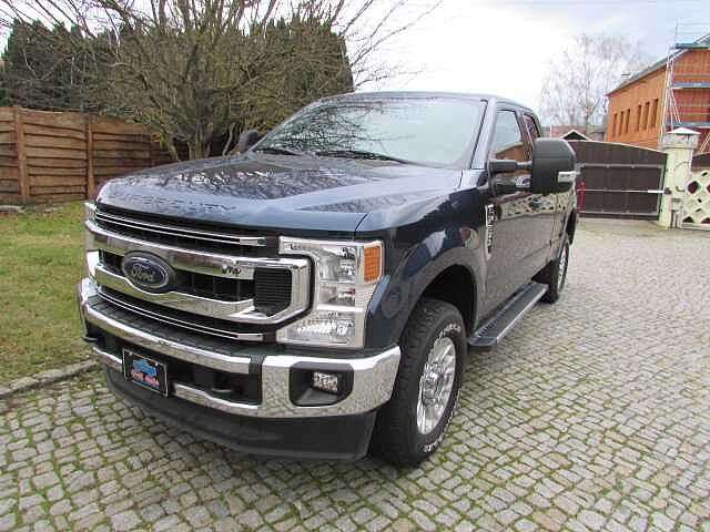Ford F 250 46.100 km 39.990 &euro; Großfahner 99100