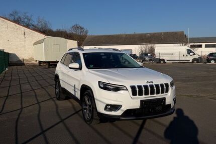 Jeep Cherokee 125.000 km 13.900 &euro; Luckau 15926