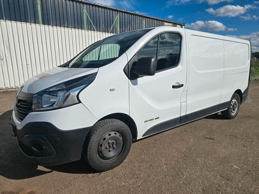 Renault Trafic 255.681 km 4.999 € Schlierbach 73278