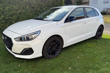 Hyundai i30 83.000 km 12.899 &euro; Freisen 66629
