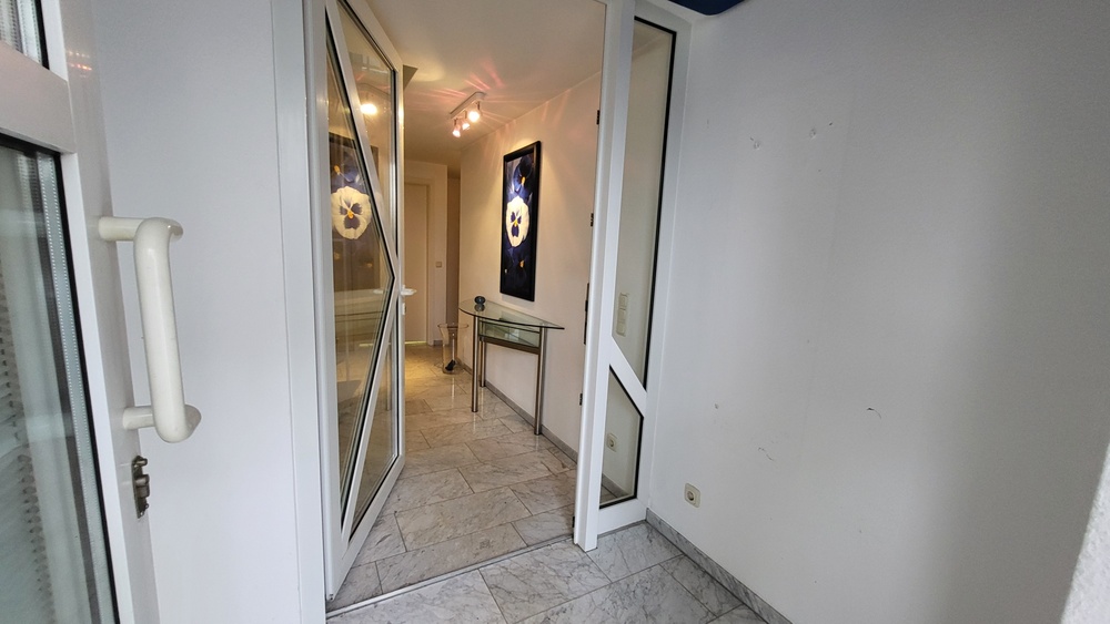 Wieder verfügbar! RMH mit Garage, 2 Balkonen, Garten und Terrasse - Reihenmittelhaus Wiesbaden Klarenthal | Angebot:25972229