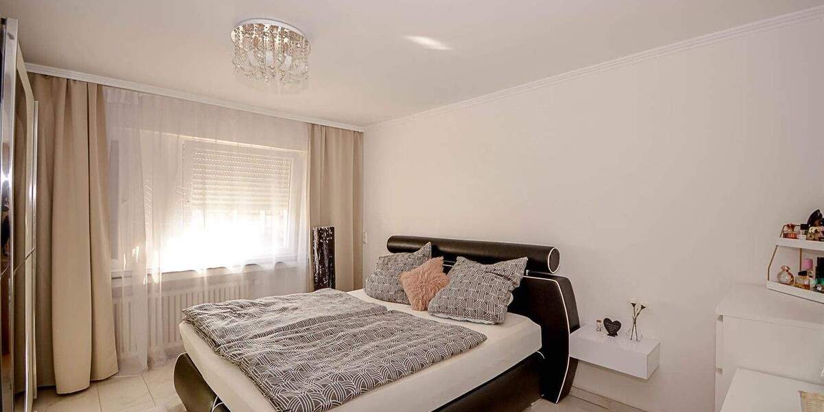Gewerbeobjekt Brühl Vochem - 6 Zimmer, 449.000&euro; | Angebot:25709865