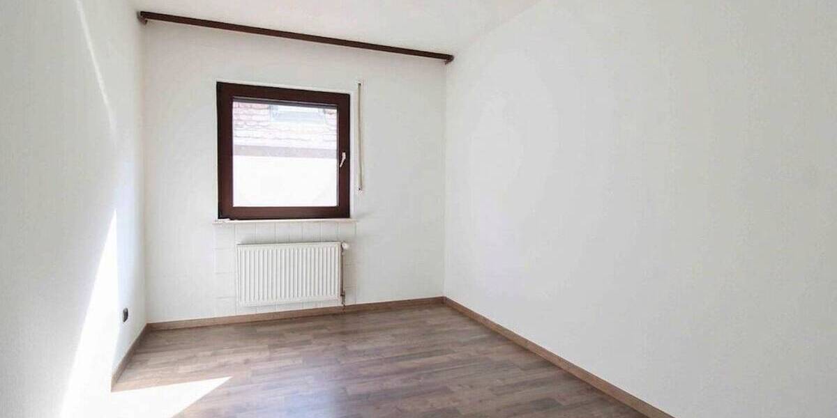 Etagenwohnung Frankfurt am Main Seckbach - 3 Zimmer, 94 m&sup2;, 495.000&euro; | Angebot:26344675
