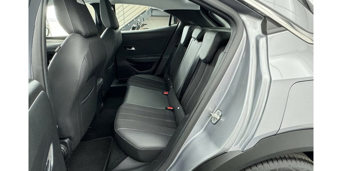 Opel Mokka 1.2 Elegance CarPlay Navi Kamera 30.717 km 15.120 &euro; Lich 35423