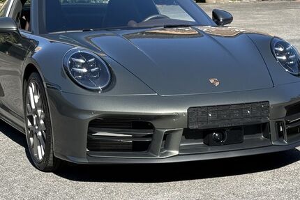 Porsche 992 7.800 km 189.790 &euro; Frechen (bei Köln) 50226