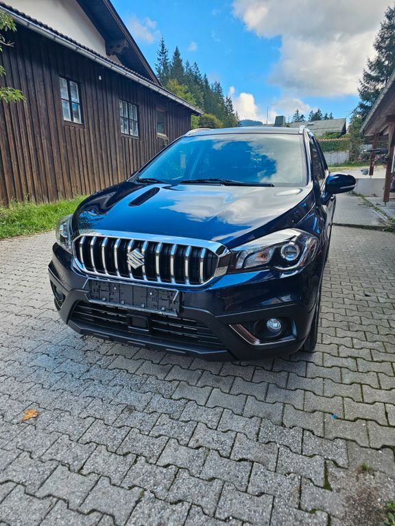 Suzuki (SX4) S-Cross 76.000 km 15.200 € Ramsau 83486