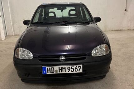 Opel Corsa 83.327 km 2.200 &euro; München 81547