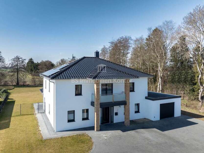Haus zum Kaufen in Surwold 620.000 € 284.53 m²