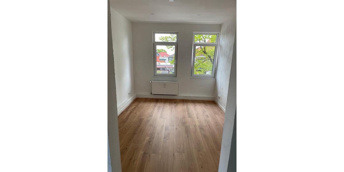 Etagenwohnung Uetze - 4 Zimmer, 88 m&sup2;, 900&euro; | Angebot:26415856