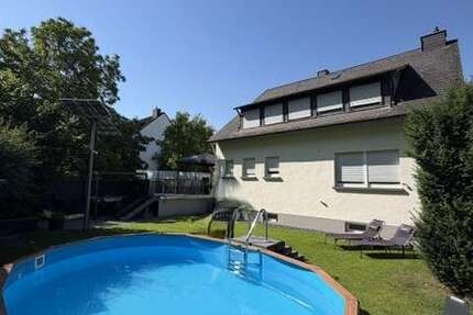 Haus Leutesdorf - 8 Zimmer, 220 m&sup2;, 640.000&euro; | Angebot:26919673
