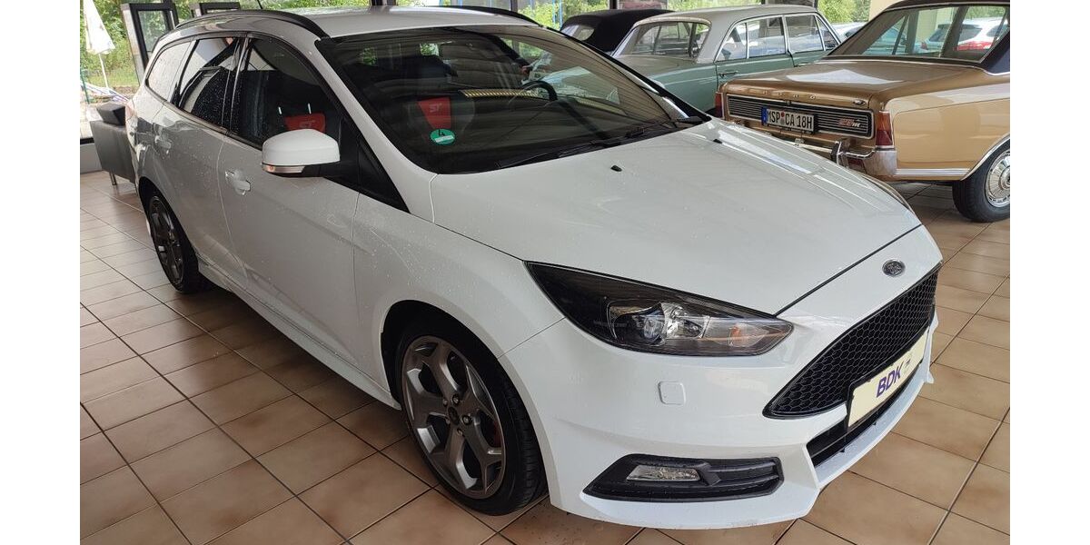 Ford Focus 115.575 km 15.900 &euro; Lohr 97816