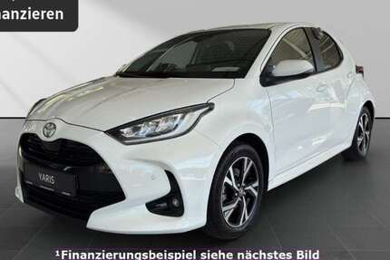 Toyota Yaris 23.955 km 21.490 &euro; Paderborn-Elsen 33104