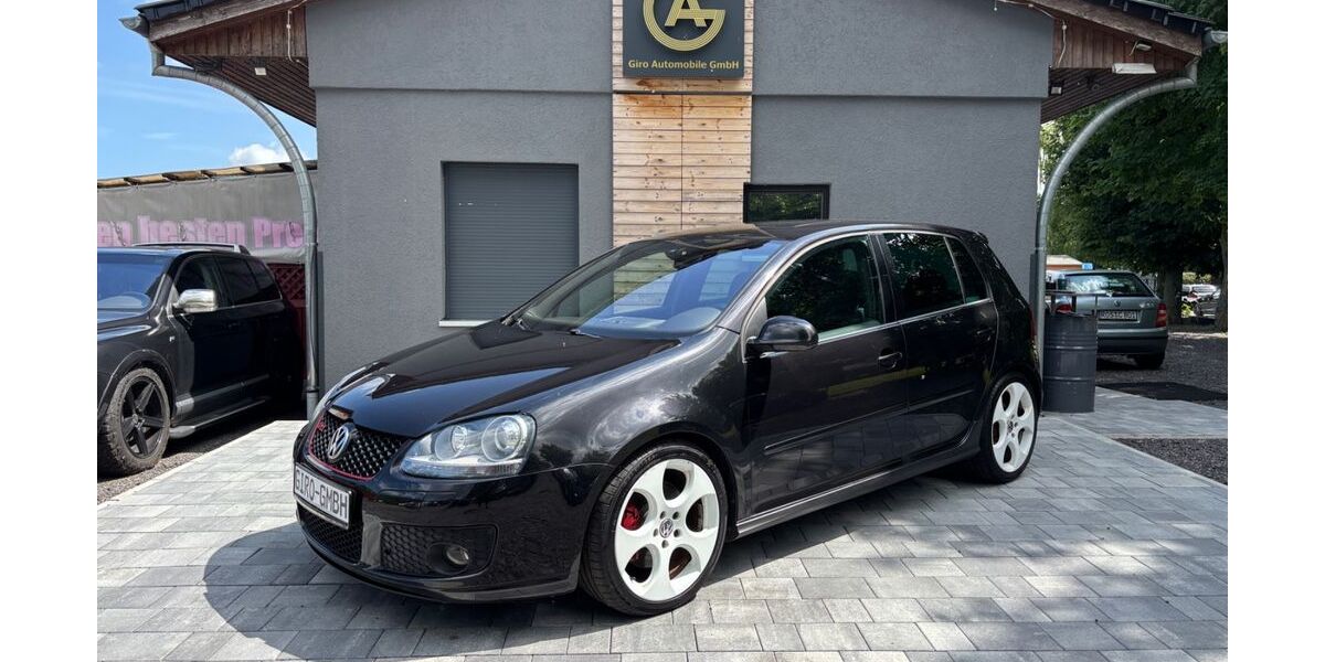 VW Golf 245.683 km 5.870 &euro; Rostock 18055