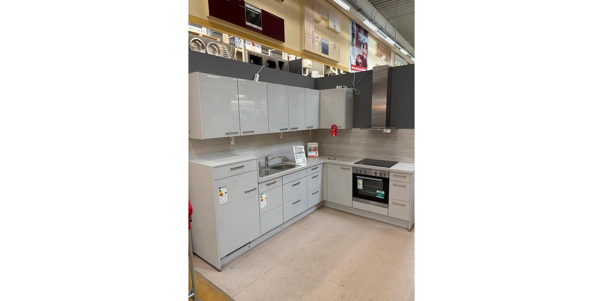 60qm Wohnung Erstbezug nach Kernsanierung. 2 zimmer