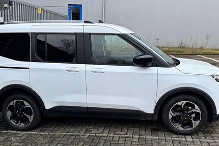 Ford Tourneo Courier 3.500 km 23.450 &euro; Saarburg 54439