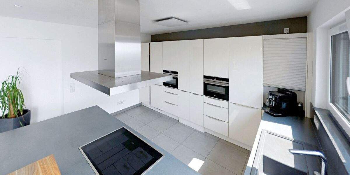 Einfamilienhaus Laupheim - 8 Zimmer, 255 m&sup2;, 1.199.000&euro; | Angebot:23482006