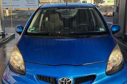 Toyota Aygo 143.000 km 4.400 &euro; berlin 12489