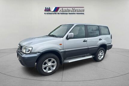 Nissan Terrano 176.000 km 7.990 &euro; Nürnberg 90431