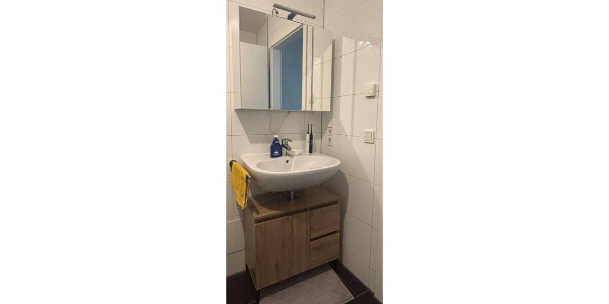 Etagenwohnung Bad Nauheim - 3 Zimmer, 76 m&sup2;, 1.150&euro; | Angebot:26866305