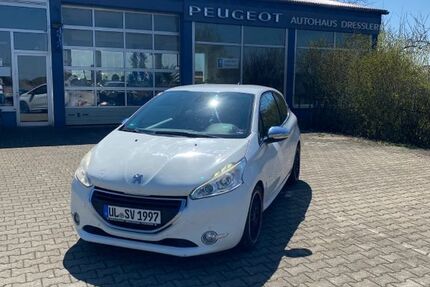 Peugeot 208 170.000 km 2.500 &euro; Suppingen 89150