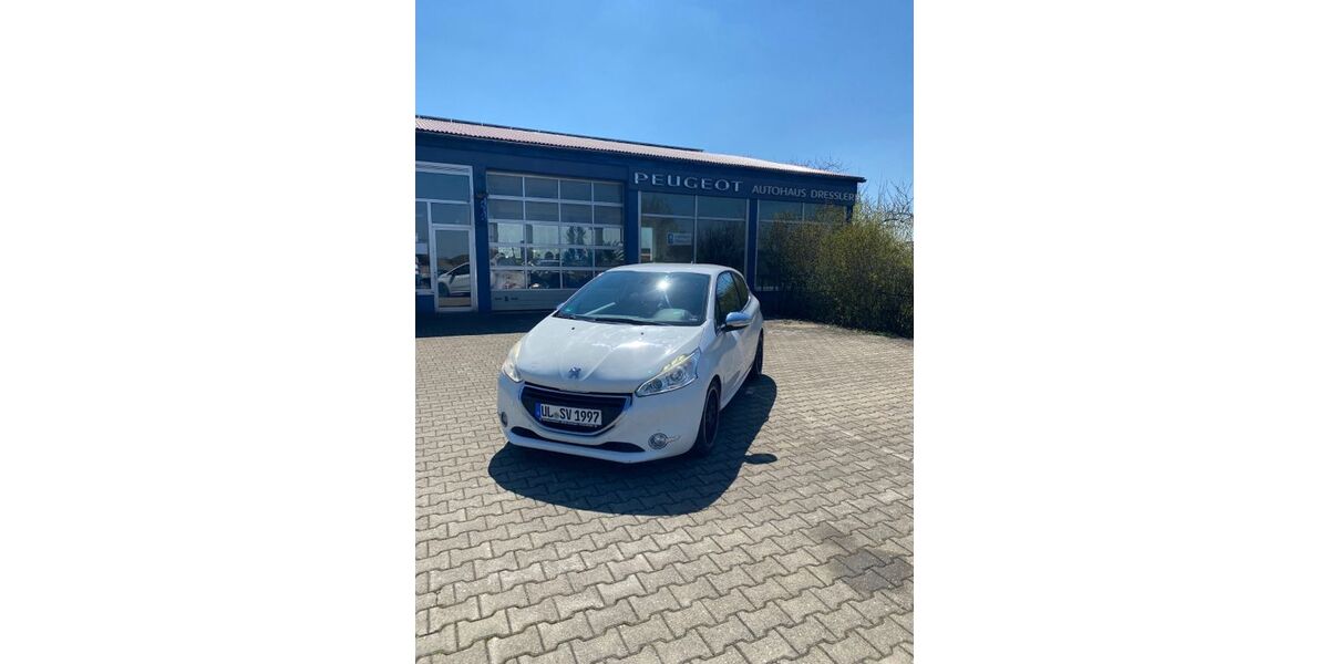 Peugeot 208 170.000 km 3.900 &euro; Suppingen 89150