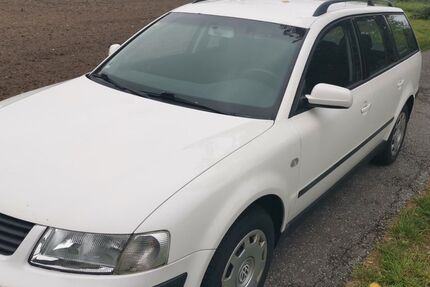 VW Passat 223.000 km 2.400 € Duisburg 47239