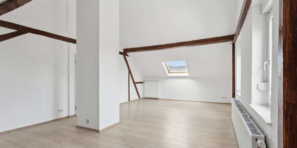 Etagenwohnung Siegen Kaan-Marienborn - 4 Zimmer, 104 m&sup2;, 750&euro; | Angebot:27268011