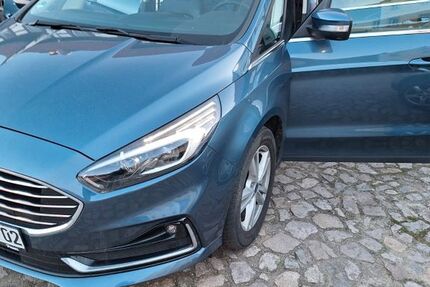 Ford Galaxy 27.111 km 31.900 &euro; Käbschütztal 01665
