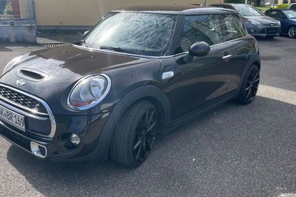 Mini Cooper S 147.600 km 9.300 &euro; Oberlahr 57641