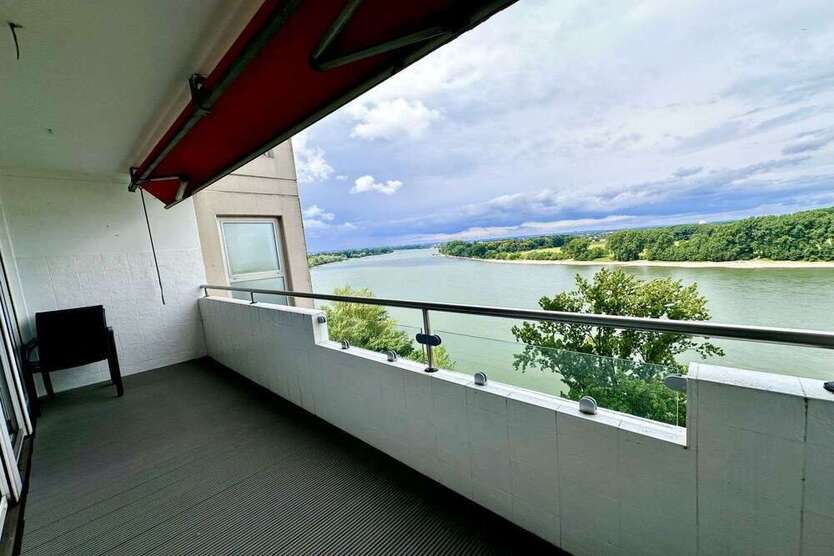 Wohnung zum Kaufen in Köln 369.000 € 105.16 m²