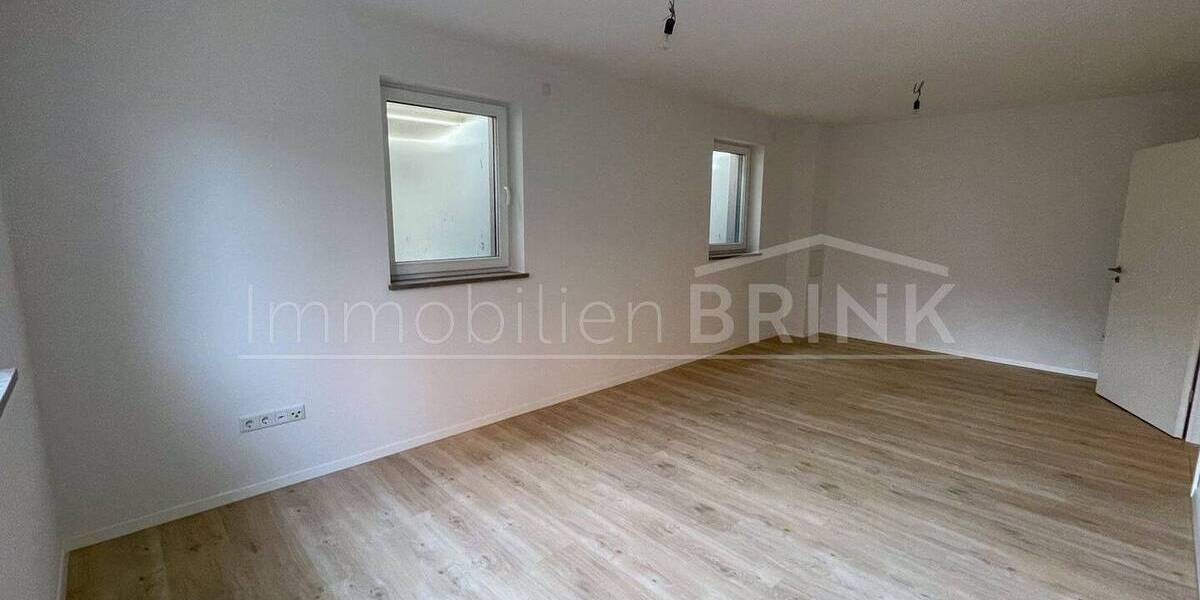 Etagenwohnung Markt Erlbach - 2 Zimmer, 86 m&sup2;, 750&euro; | Angebot:26257286