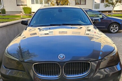 BMW 5er 195.000 km 2.750 &euro; Altdorf 84032