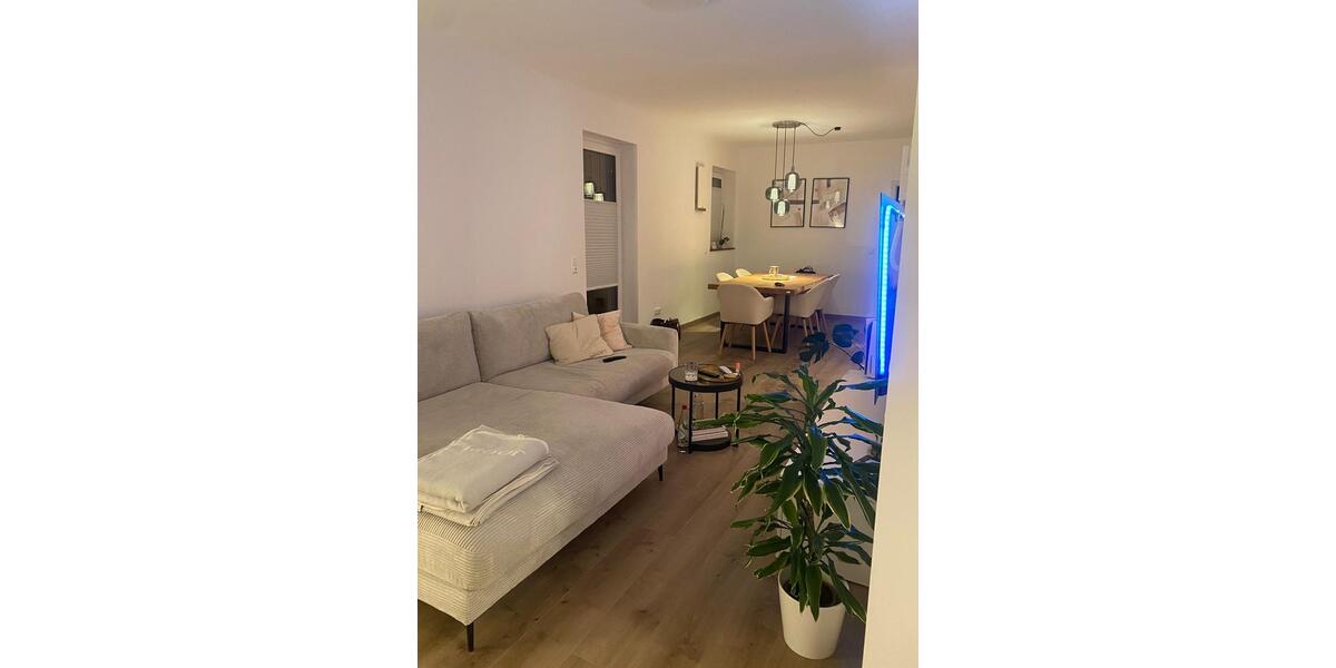 Etagenwohnung Zemmer - 2 Zimmer, 70 m&sup2;, 870&euro; | Angebot:26412936