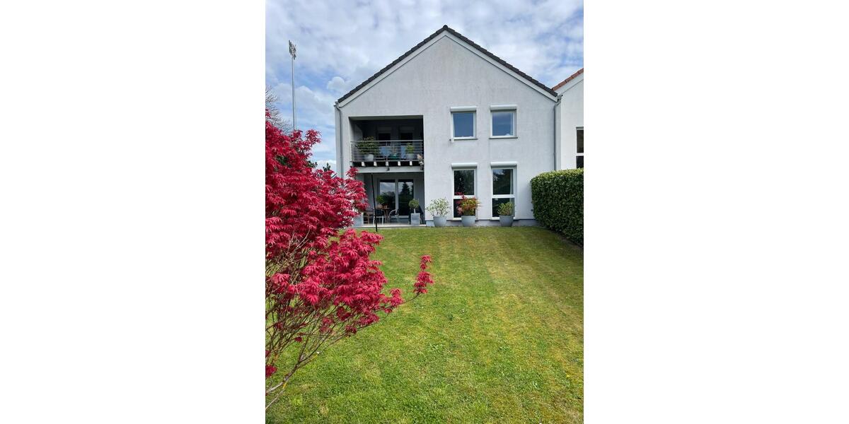 Doppelhaushälfte Trier Feyen-Weismark - 5 Zimmer, 179 m&sup2;, 1.600&euro; | Angebot:26225353