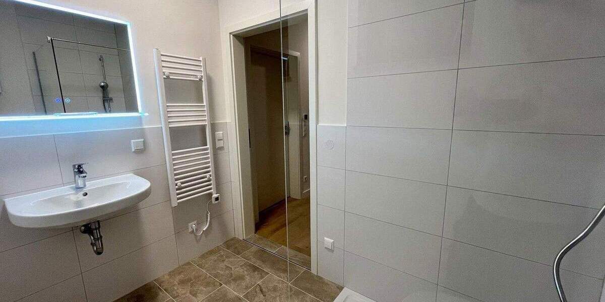 Etagenwohnung Bermatingen - 2 Zimmer, 82 m&sup2;, 1.020&euro; | Angebot:24531293