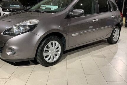 Renault Clio 112.145 km 4.890 &euro; Spremberg 03130