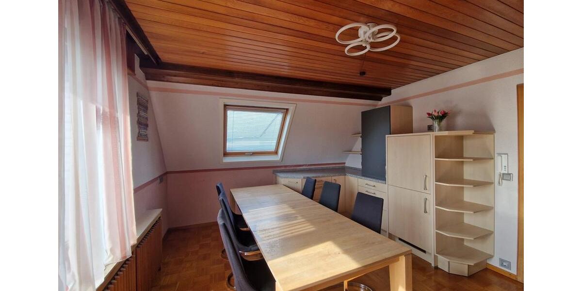 Einfamilienhaus Ettringen - 7 Zimmer, 150 m&sup2;, 1.250&euro; | Angebot:26230926