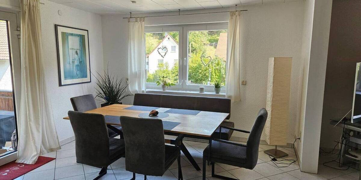 Mehrfamilienhaus, Wohnhaus Neudenau Herbolzheim - 5 Zimmer, 150 m&sup2;, 1.400&euro; | Angebot:26768401