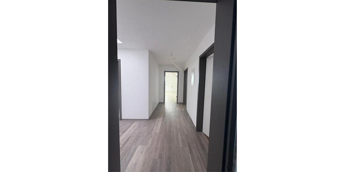 Etagenwohnung Auerbach/Vogtland Vogtland - 3 Zimmer, 102 m&sup2;, 700&euro; | Angebot:26699293