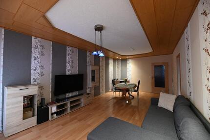 Wohnung Sömmerda - 3 Zimmer, 72 m&sup2;, 74.000&euro; | Angebot:27094049