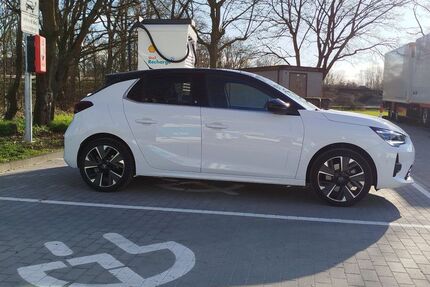 Opel Corsa 16.000 km 18.995 &euro; Groß-Gerau 64521