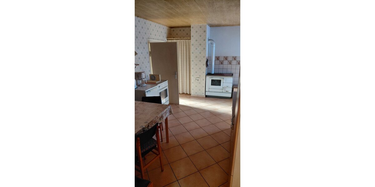Schleusingen-OT, EFH + Scheune - Einfamilienhaus Schleusingen Erlau | Angebot:25344064