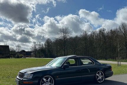 Lexus LS 400 462.000 km 8.999 &euro; Wagenfeld 49419