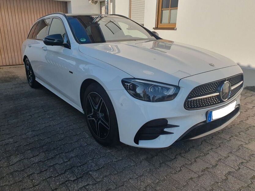 E 300
