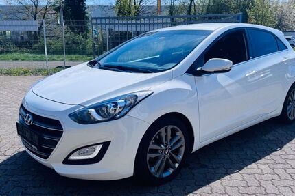 Hyundai i30 202.000 km 6.900 &euro; Bornheim 76879