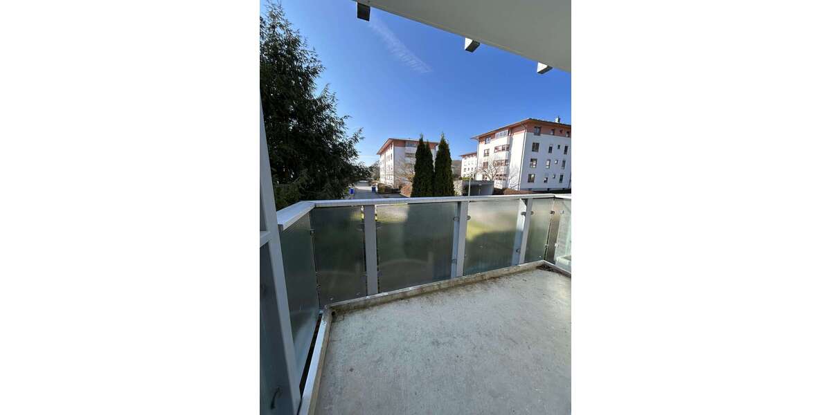 Etagenwohnung Zwickau Zwickau-Nord - 3 Zimmer, 84 m&sup2;, 630&euro; | Angebot:26443559