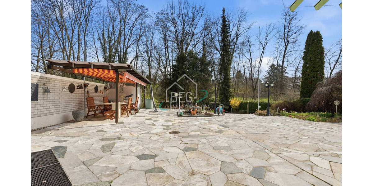 Reihenendhaus Waiblingen / Bittenfeld Bittenfeld - 8 Zimmer, 185 m&sup2;, 910.000&euro; | Angebot:26306042